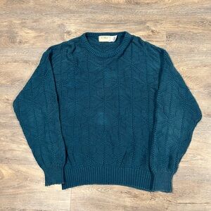 LL Bean Cozy Cable Knit Sweater - Sz Medium